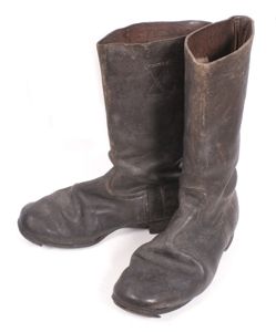 EM marching boots