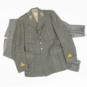 SJU37 Italian army officer M40 service blouse and breeches