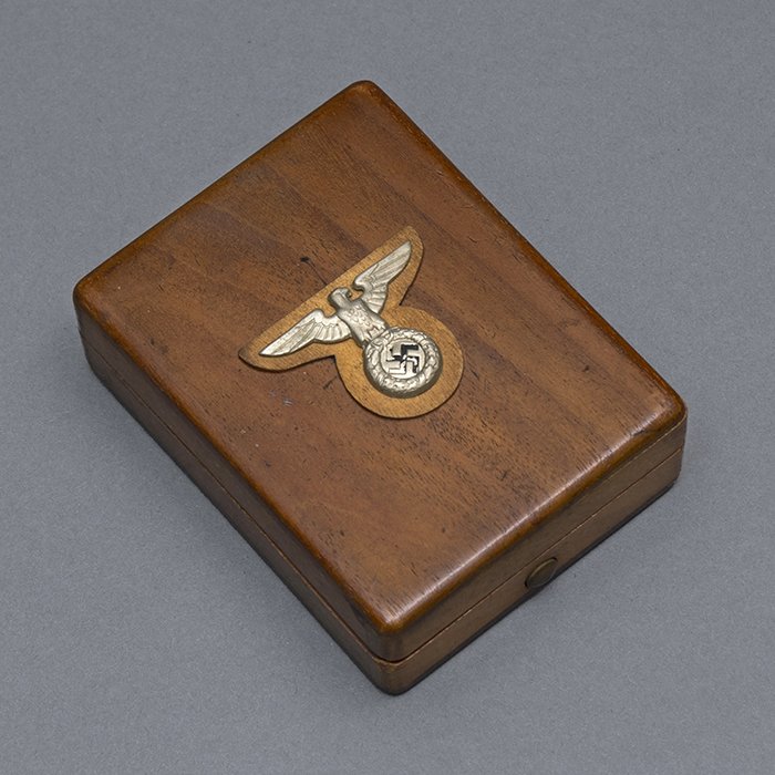TIP25 Awards, Badges and Membership Documents pertaining to an NSKK-Hauptsturmführer and recipient of the Golden NSDAP Honor Badge — image 13