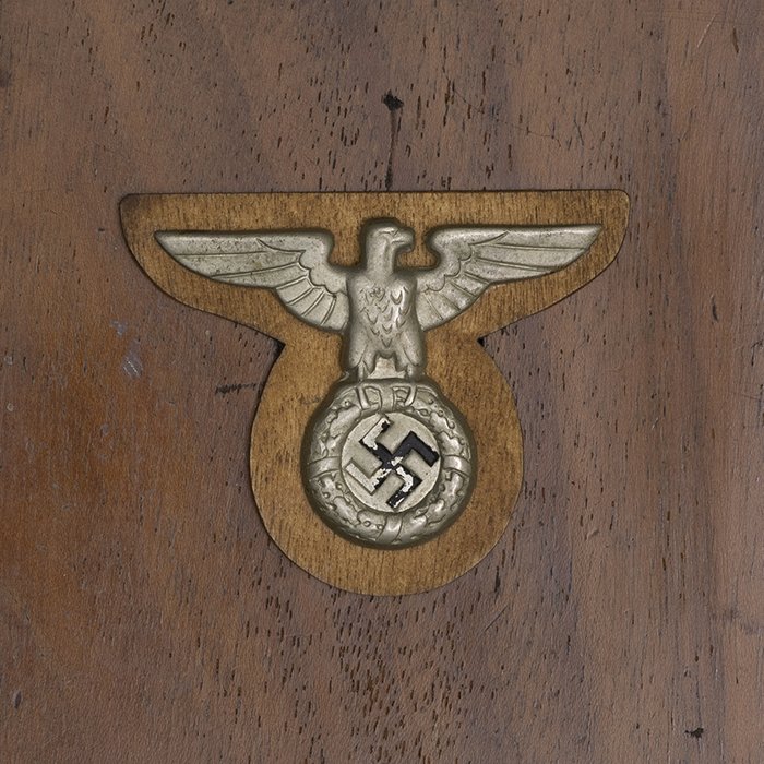 TIP25 Awards, Badges and Membership Documents pertaining to an NSKK-Hauptsturmführer and recipient of the Golden NSDAP Honor Badge — image 14