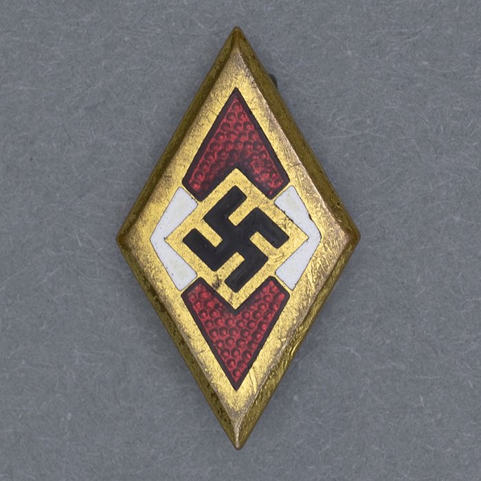 TIP25 Awards, Badges and Membership Documents pertaining to an NSKK-Hauptsturmführer and recipient of the Golden NSDAP Honor Badge — image 15