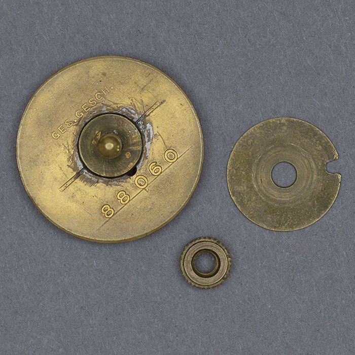 TIP25 Awards, Badges and Membership Documents pertaining to an NSKK-Hauptsturmführer and recipient of the Golden NSDAP Honor Badge — image 6