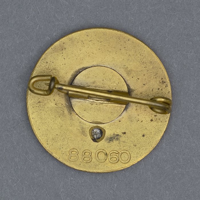 TIP25 Awards, Badges and Membership Documents pertaining to an NSKK-Hauptsturmführer and recipient of the Golden NSDAP Honor Badge — image 8