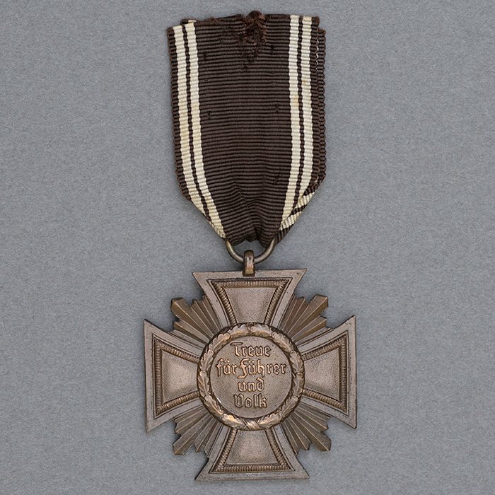 DMI80 Ten Year NSDAP Faithful Service Medal — image 5