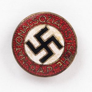 ACZ143 Enameled NSDAP party membership badge, RZM, M1/142