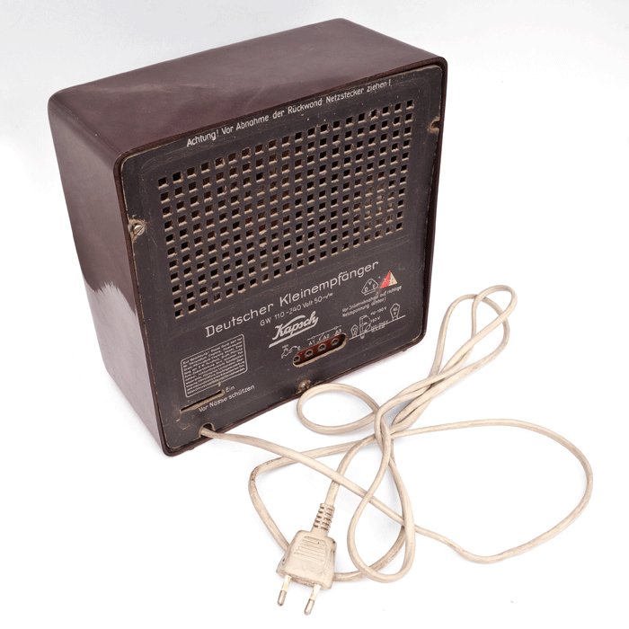 41A20 Deutsche Kleinempfänger DKE 38 Radio — image 7