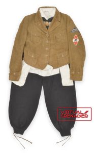 MCU3 Bund deutscher Mädel ensemble to include Kletterjacke, shirt, trousers and scarf with slide