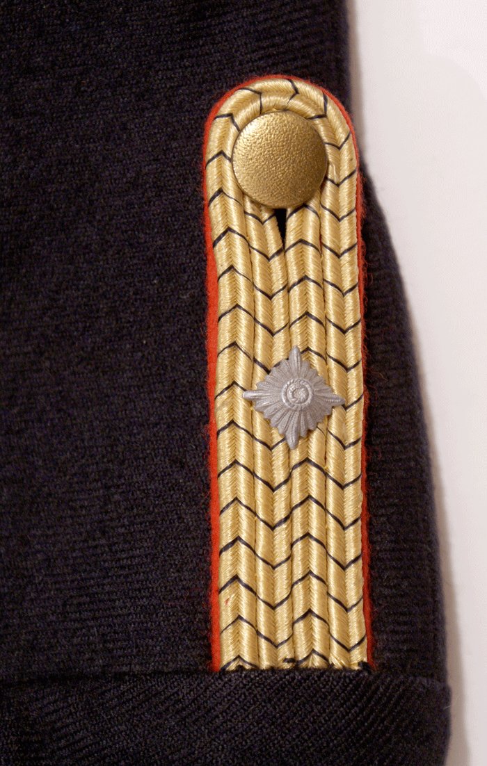 Uniform set for Deutsche Reichsbahn official, tunic, overcoat, 2x trousers — image 4