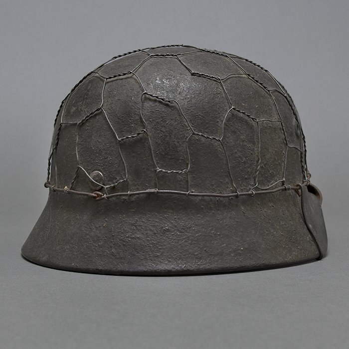 RAS52 Heer M40 single decal rough texture half basket wire camouflaged helmet — image 14