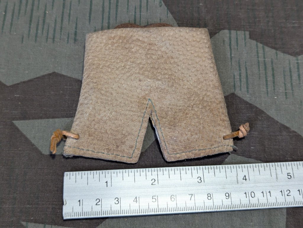 Lederhosen Novelty Change Purse with Coins Ostseebad Kühlungsborn — image 3