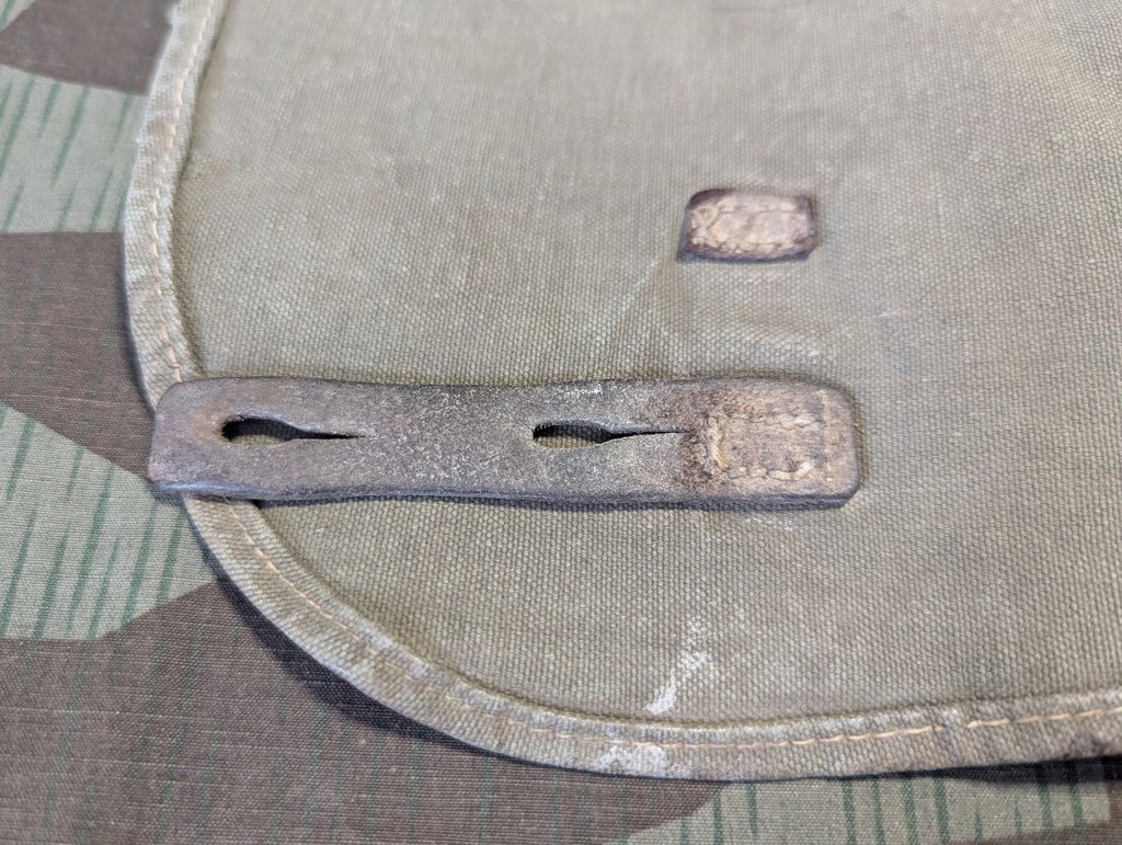 Early M31 Breadbag Worn — image 7