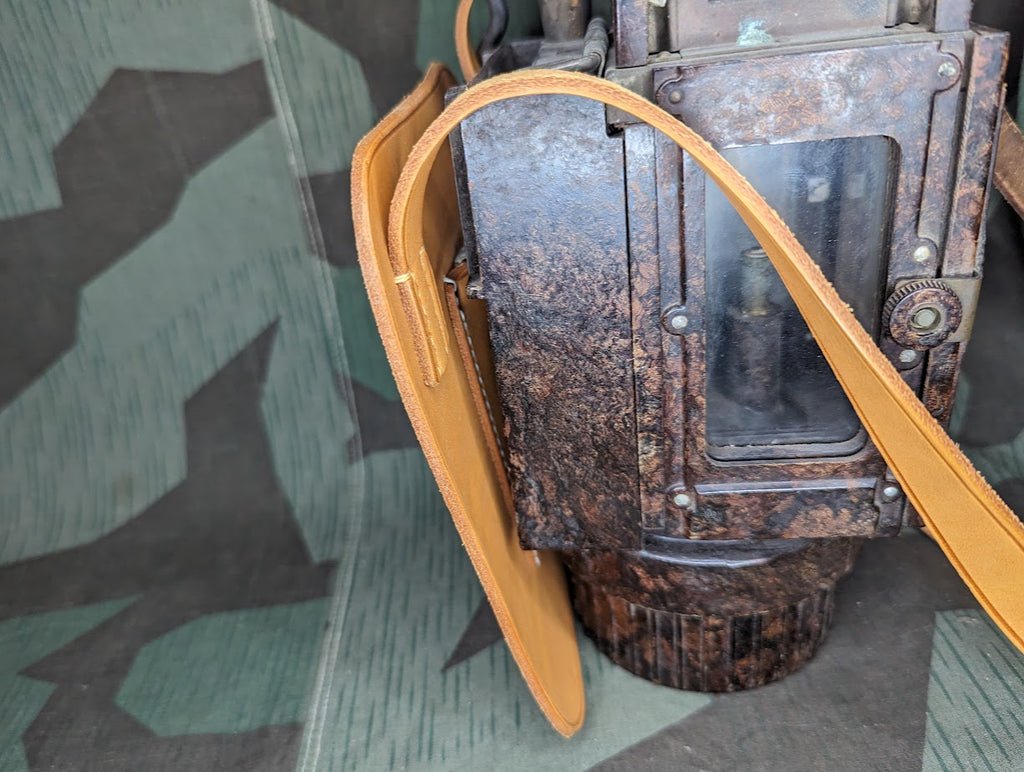 Reproduction Lantern Chest Rig — image 6