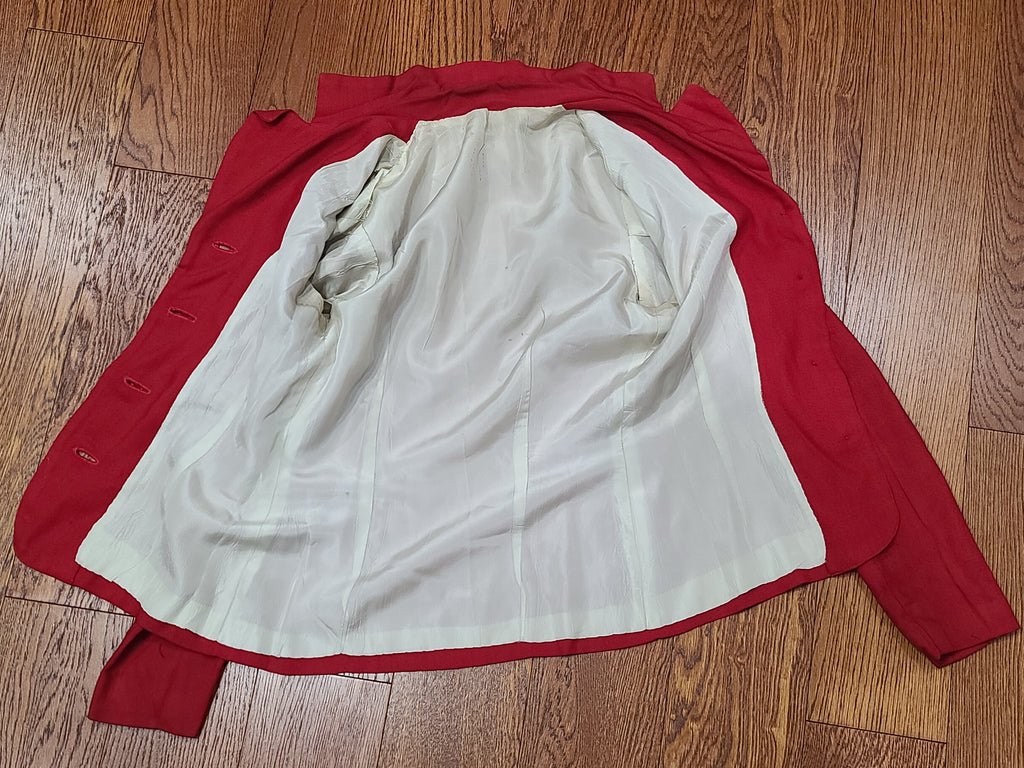 Red Skirt Suit(B-35' W-25.75' H-36') — image 19
