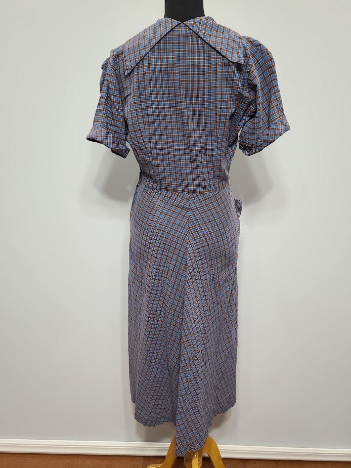 Blue Brown Plaid Dress with Yellow Flower Pocket(B-40' W-28' H-36') — image 4