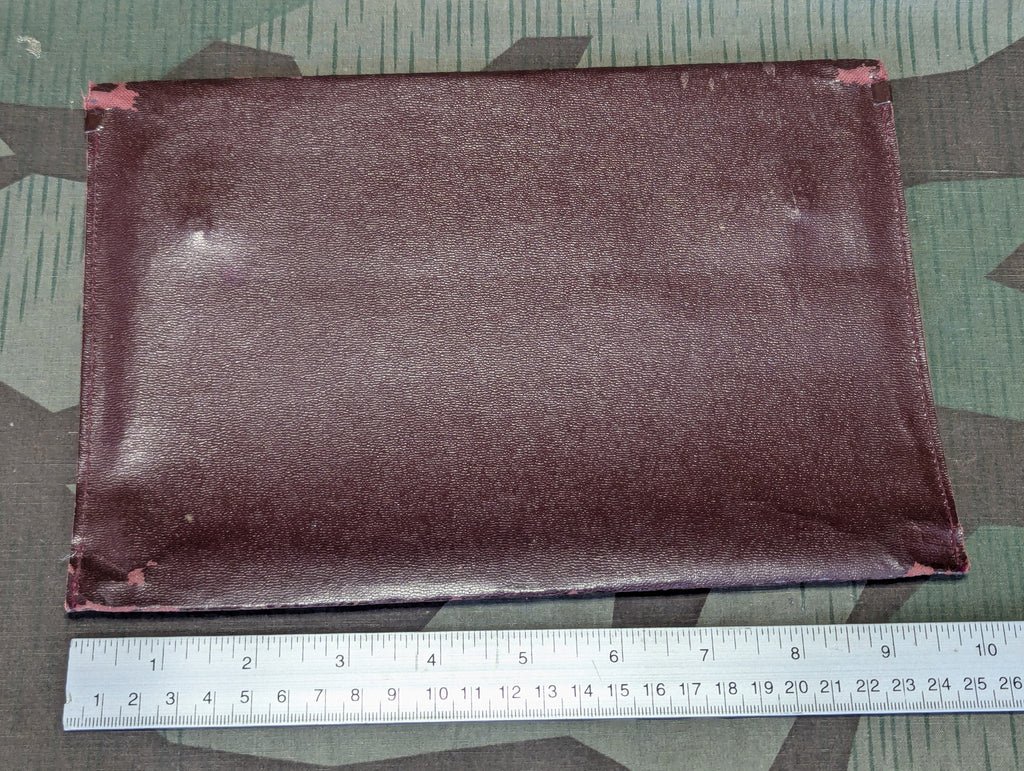 Familienpapiere Envelope Holder (Family Papers) — image 2