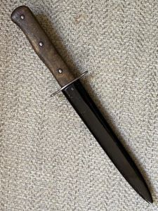 SUPERB LUFTWAFFE FIGHTING KNIFE IN MINT CONDITION '5' MARKED.
