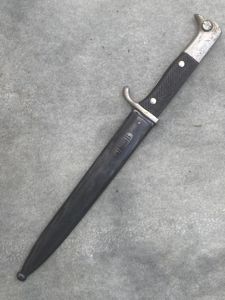 A RARE SHORT DRESS BAYONET WITH A 'MEMORY OF MY SERVICE TIME' ETCHED BLADE BY E.P & S.
