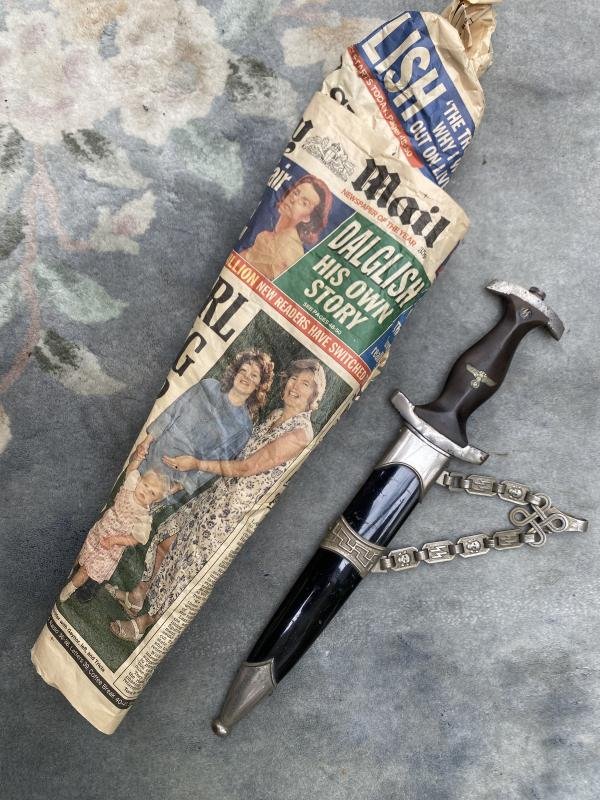 AN AMAZING FIND - 1936 SS CHAINED DAGGER WRAPPED IN ORIGINAL NEWSPAPER FROM 1996! — image 2