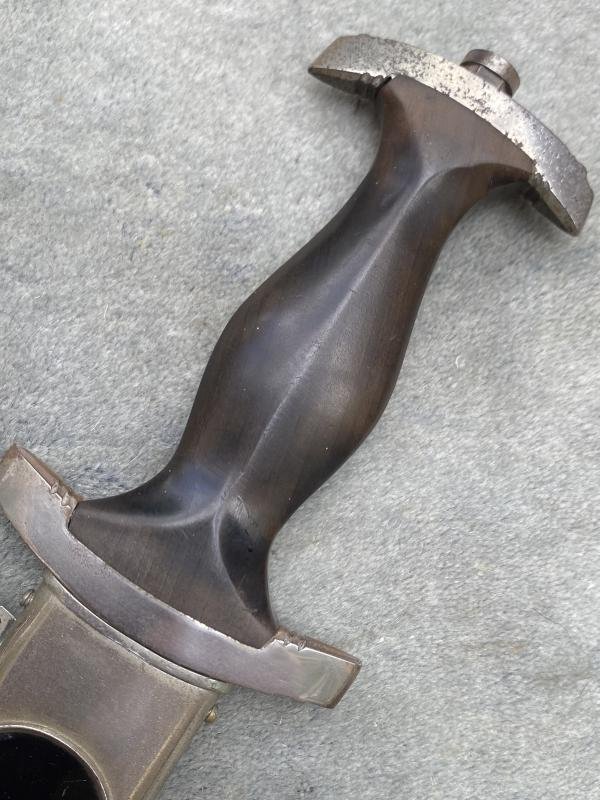 AN AMAZING FIND - 1936 SS CHAINED DAGGER WRAPPED IN ORIGINAL NEWSPAPER FROM 1996! — image 7